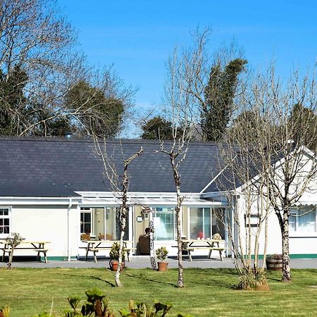 The Rose Garden Bed & Breakfast And Cafe 켄마어 외부 사진