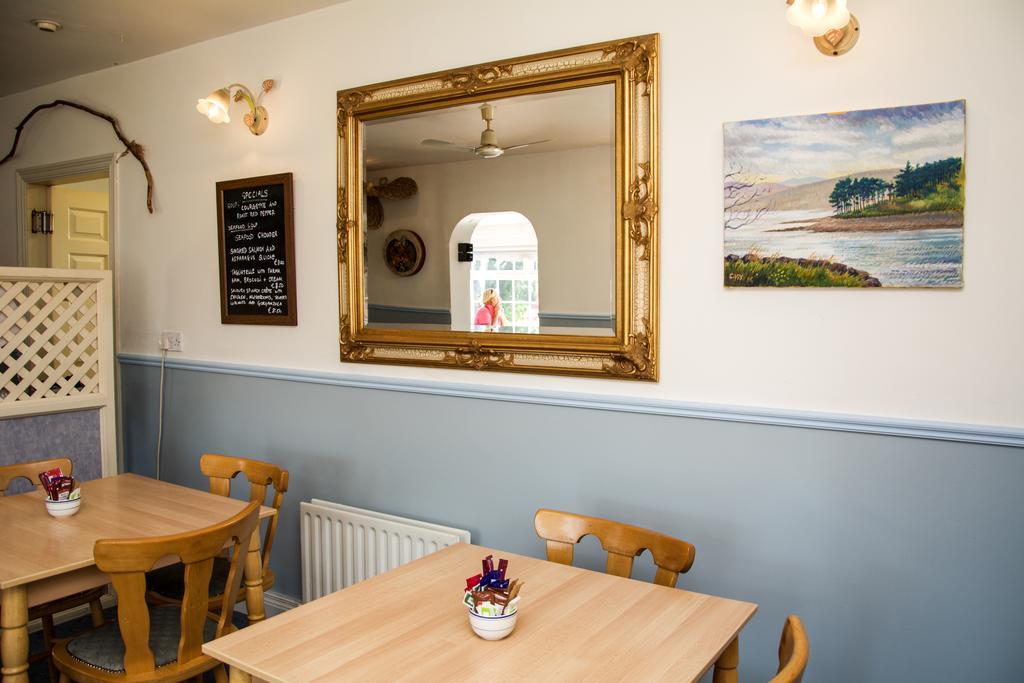 The Rose Garden Bed & Breakfast And Cafe 켄마어 외부 사진